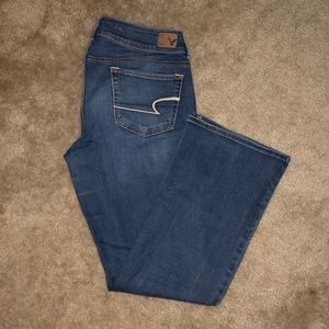 American Eagle Medium Wash Kick Boot Jean